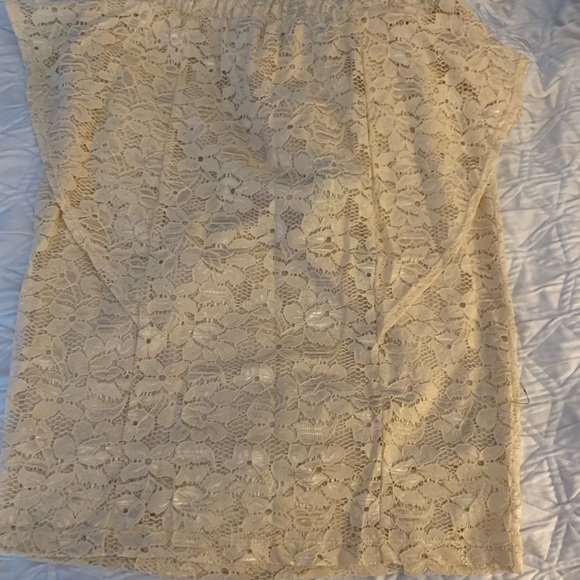 Cream Lace Skirt. Med - Picture 4 of 4